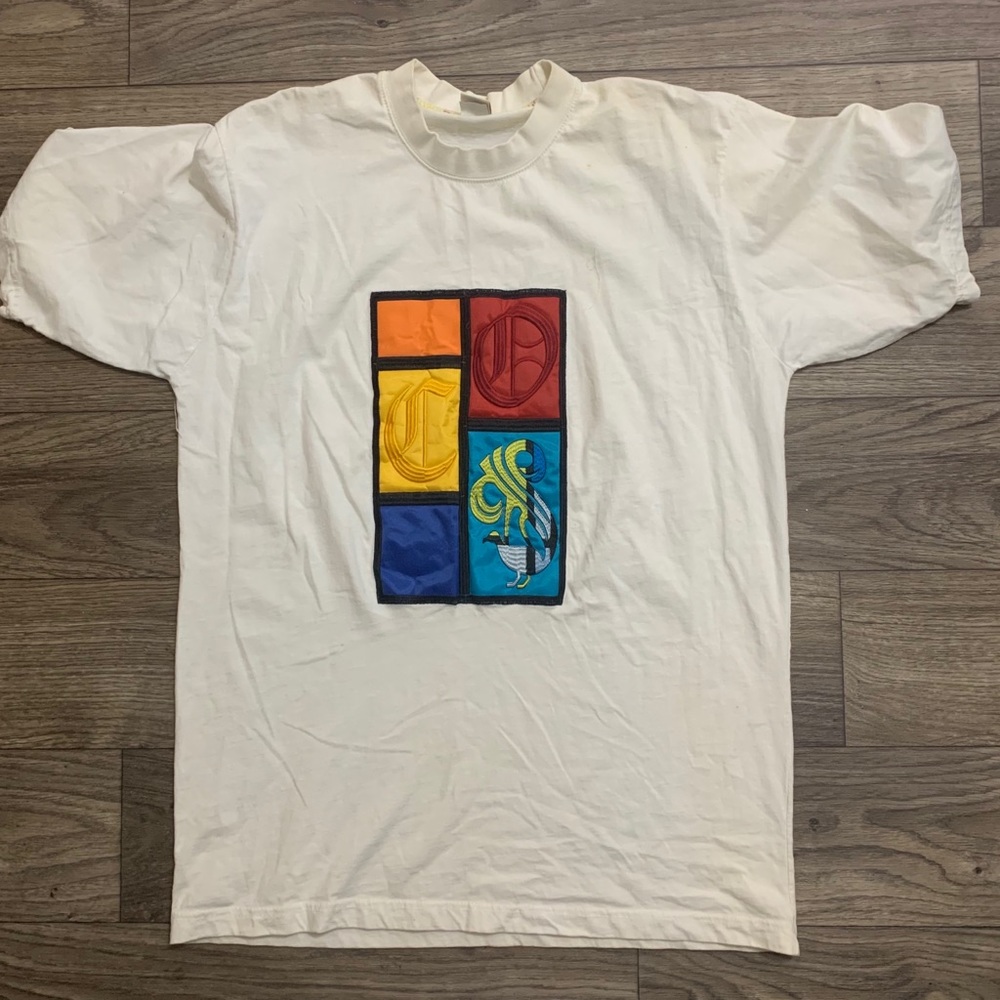 Vintage COOGI Tshirt with Large Logo. Size 2x